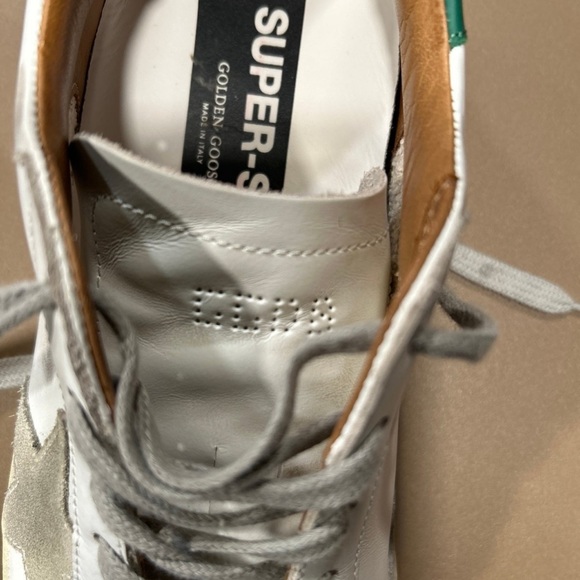 Golden Goose sneakers with green trim - Picture 5 of 9